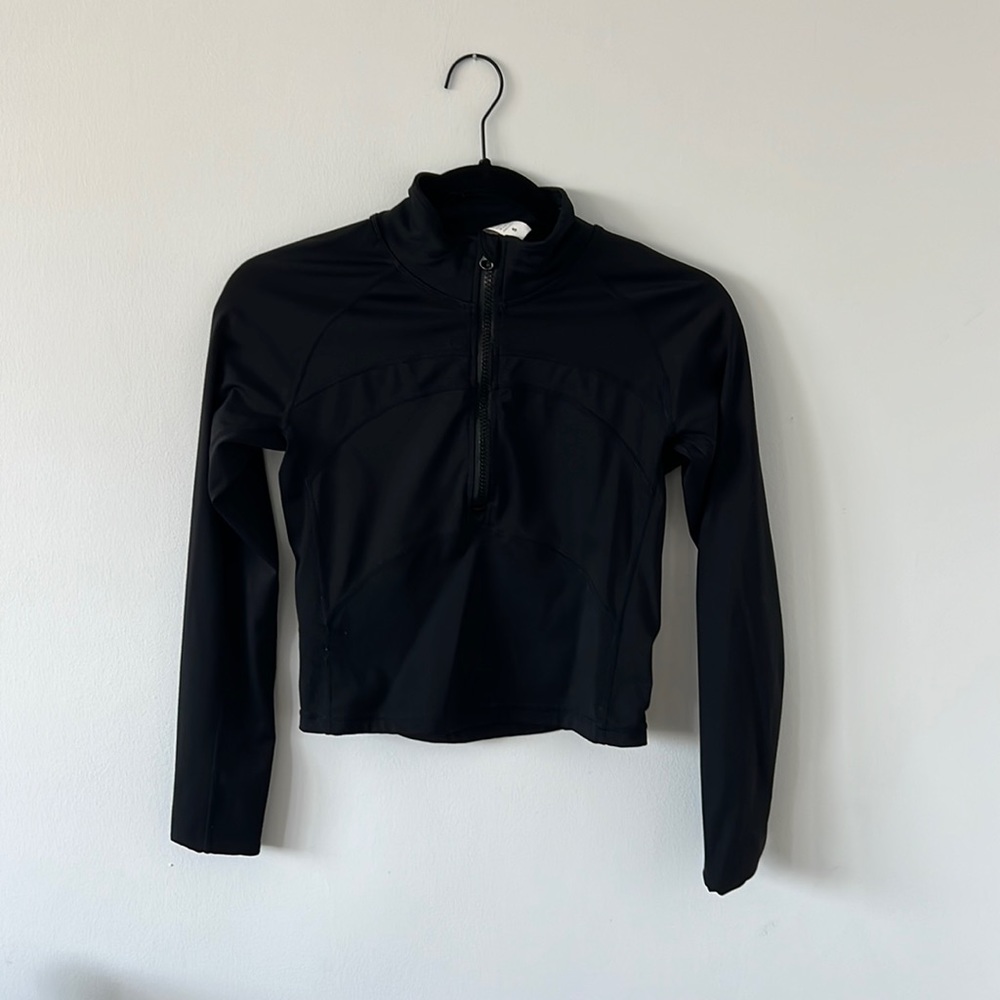 Cropped workout jacket
